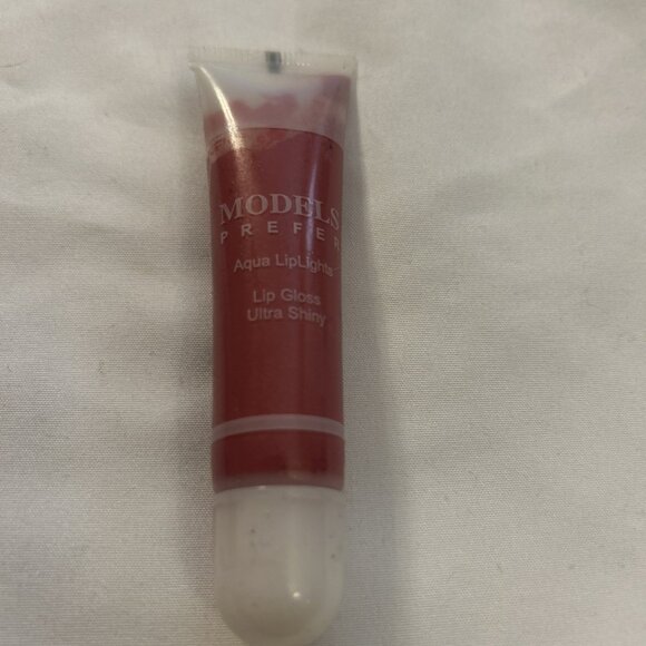 Models Prefer Lip Color gloss Pink Rose Color Ultra Shinny As In QVC New Shimmer - Picture 1 of 7